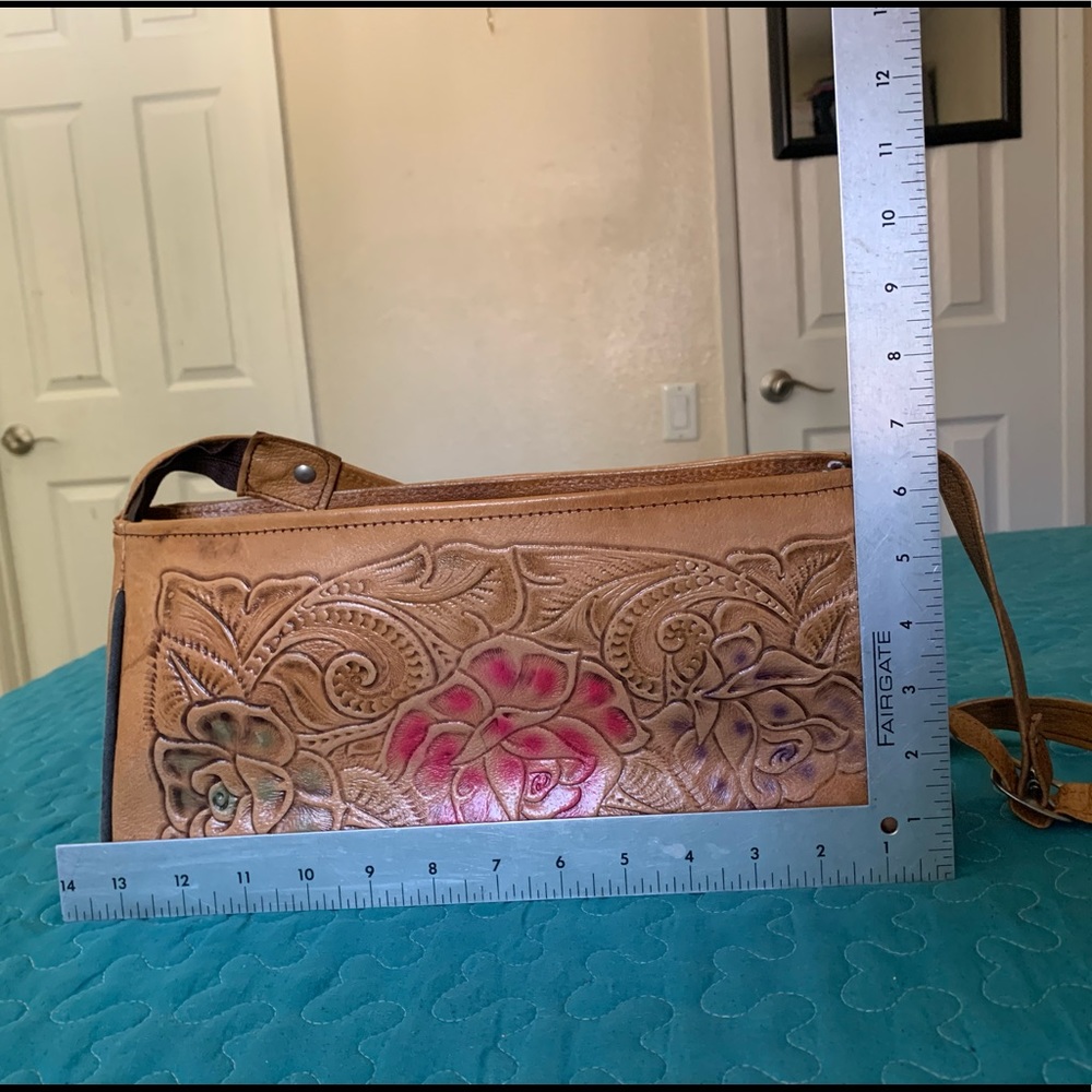 Mexican Artisan -Genuine leather bag - Picture 7 of 16